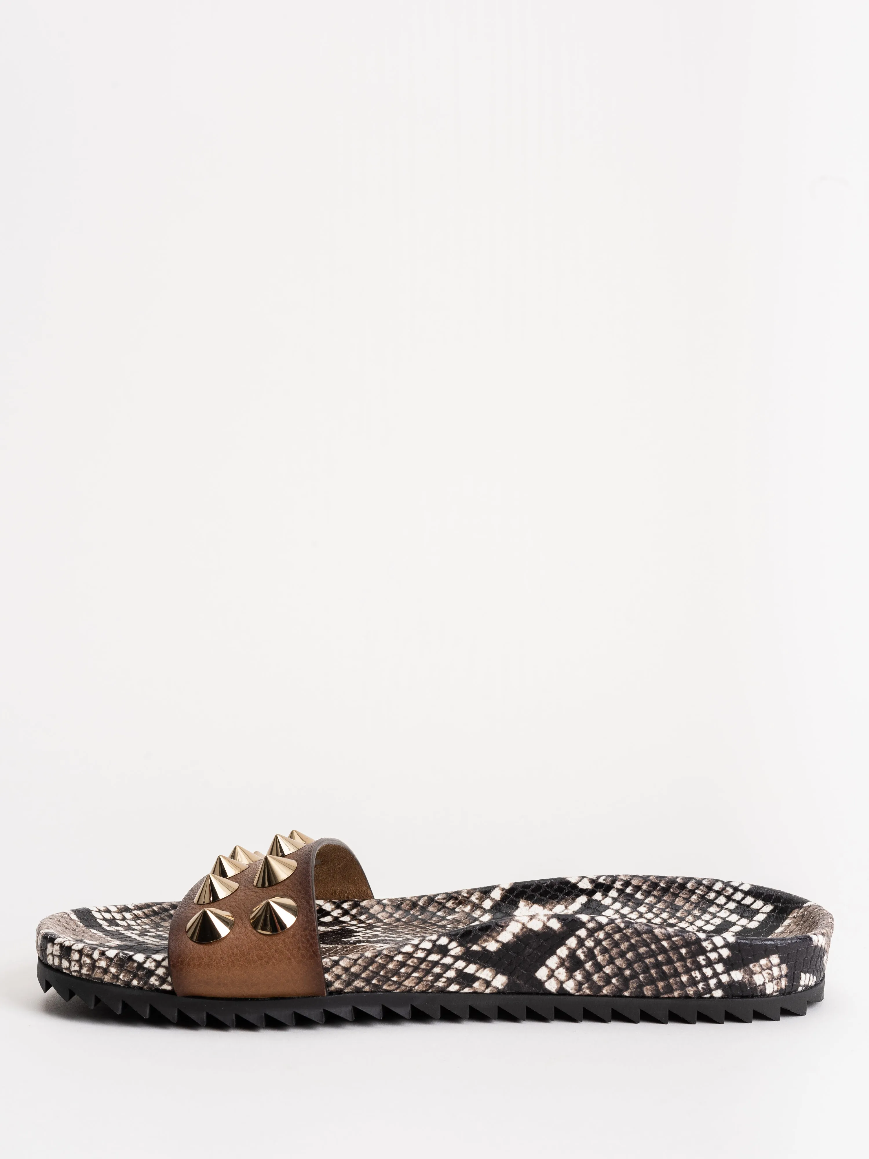 areta sandal