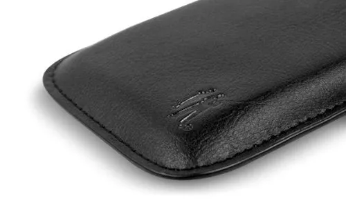 BodyGuardz BZ-KAI5-0912 Premium Leather Pocket Case for Apple iPhone 5 - 1 Pack - Retail Packaging - Black