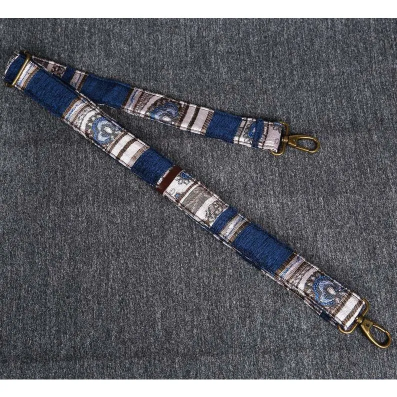 Carpet Purse Ethnic Stripes Navy