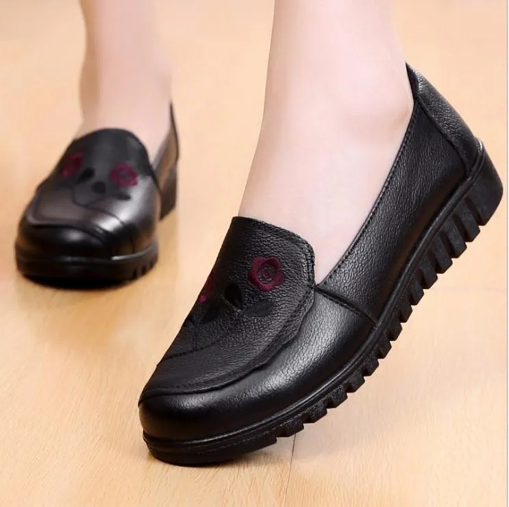 Cowhide Middle-aged Non-slip Soft Bottom Print Flat Mother's shoes