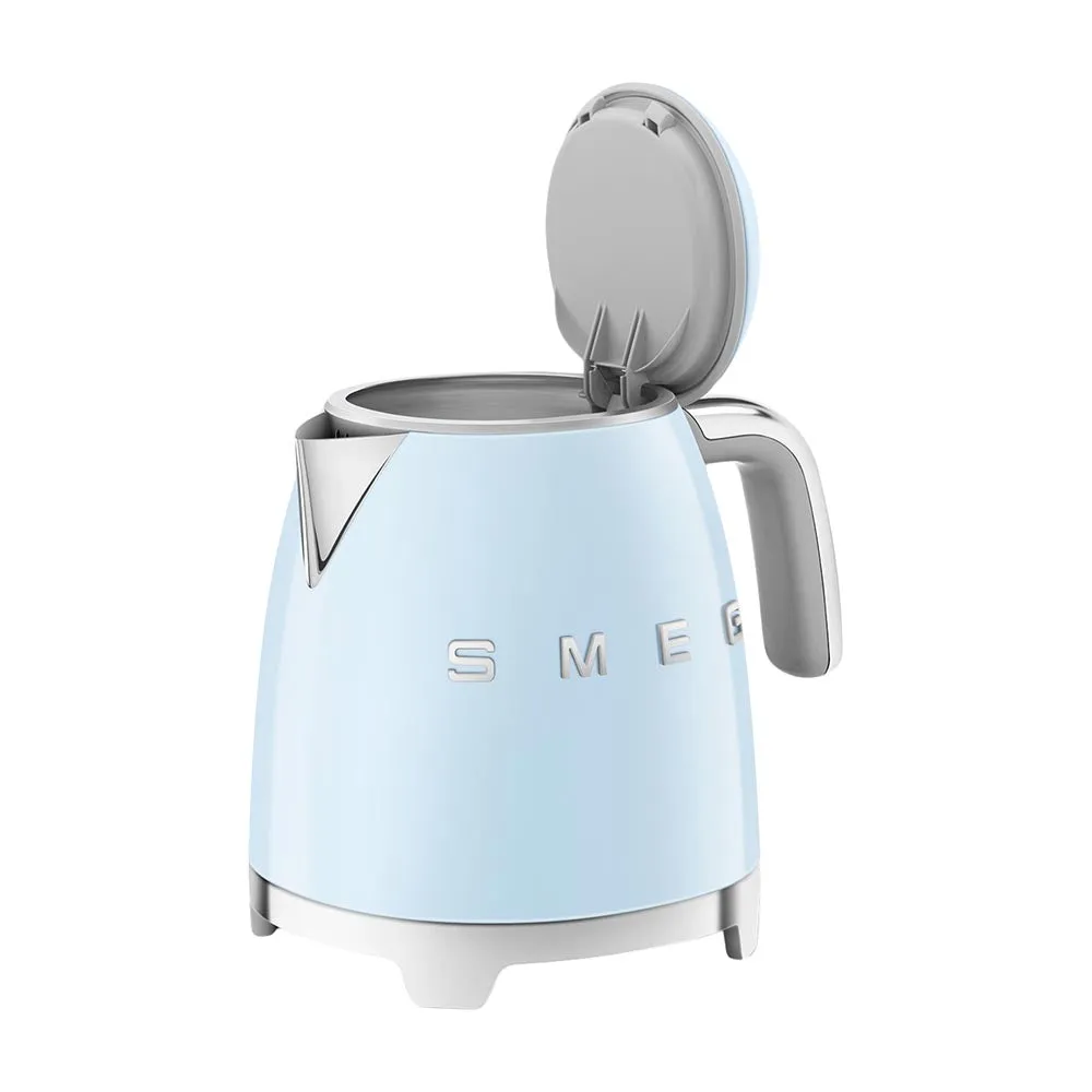 Electric kettle Smeg KLF05, powder blue