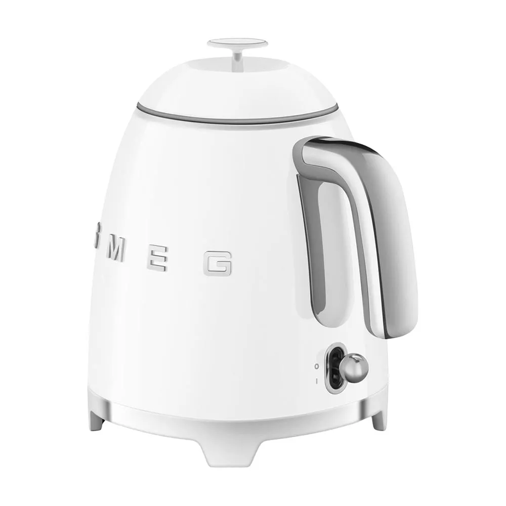 Electric kettle Smeg KLF05, white