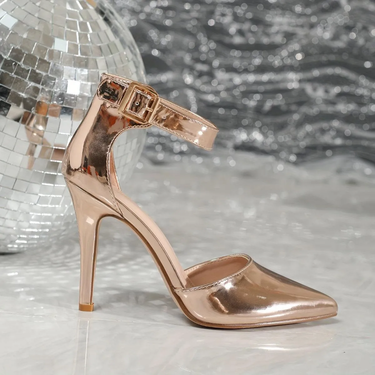 Golden Stiletto Sandals Elegant - Chic Dress Shoes for Women