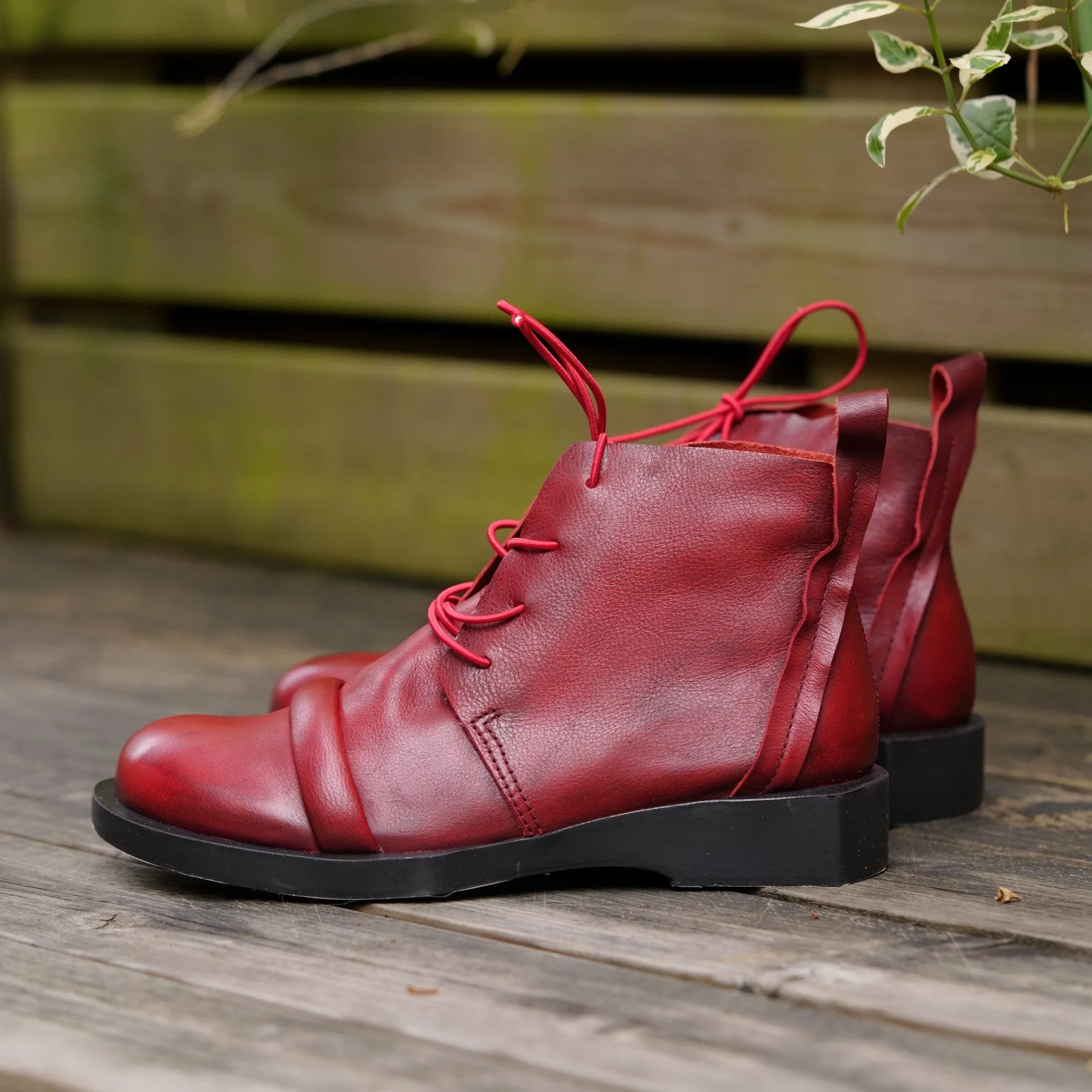 Handmade Soft Leather Barefoot Ankle Boots Lace-Up in Red/Black/Coffee