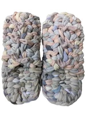 Medium | Knit up-cycle slippers 2024-M47 [Medium]