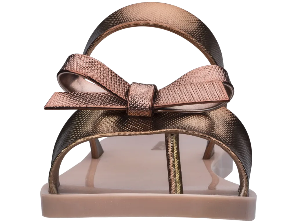Melissa Love Lip