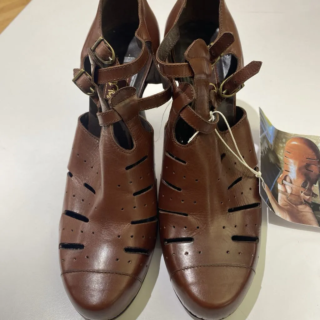 Peter Fox bvintage sandals 9.5 (circa 1980)