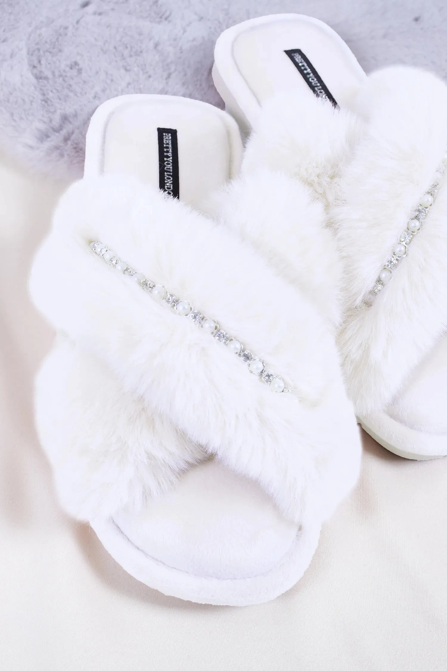 Pretty You London Freya Slipper