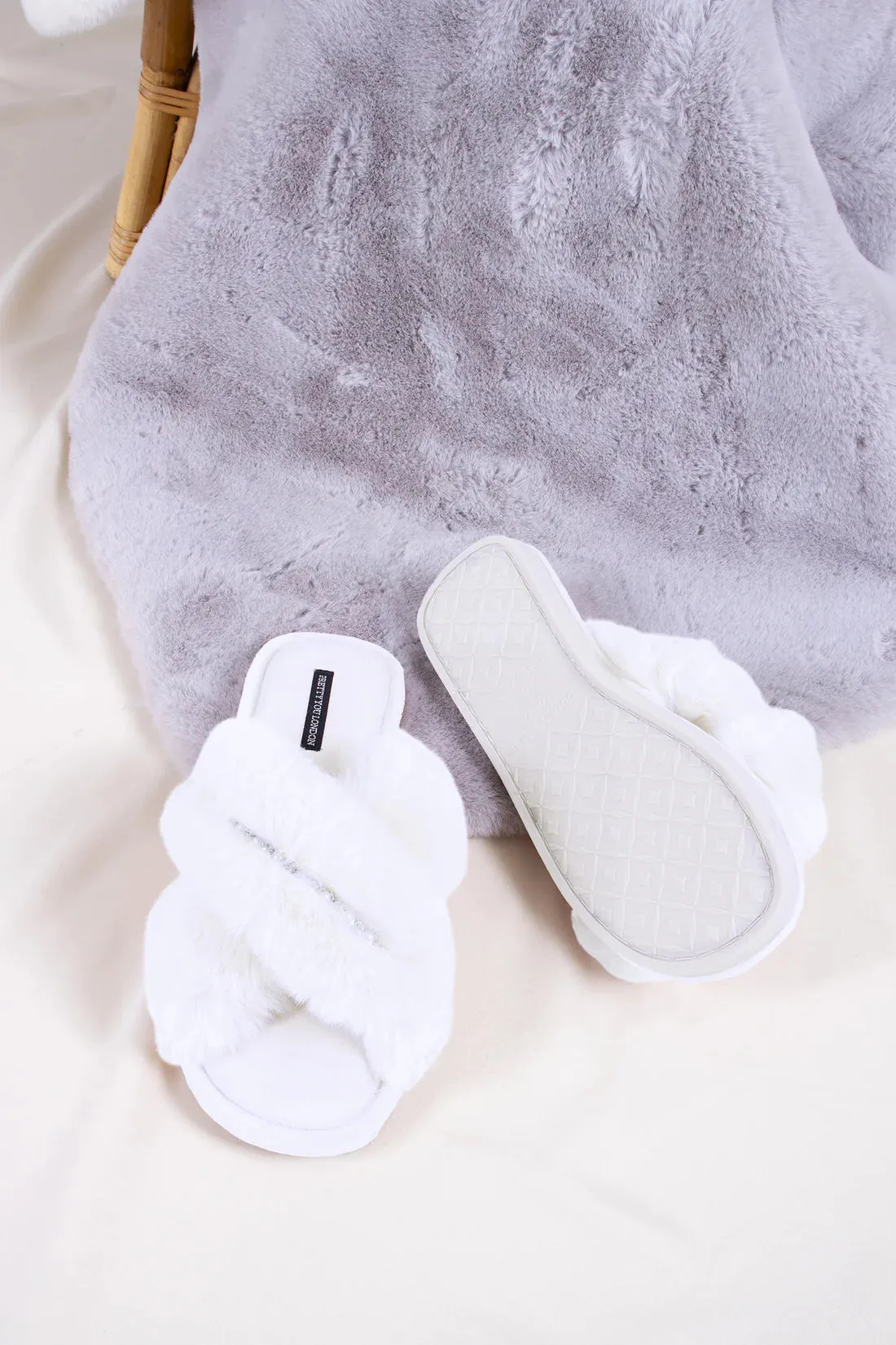 Pretty You London Freya Slipper