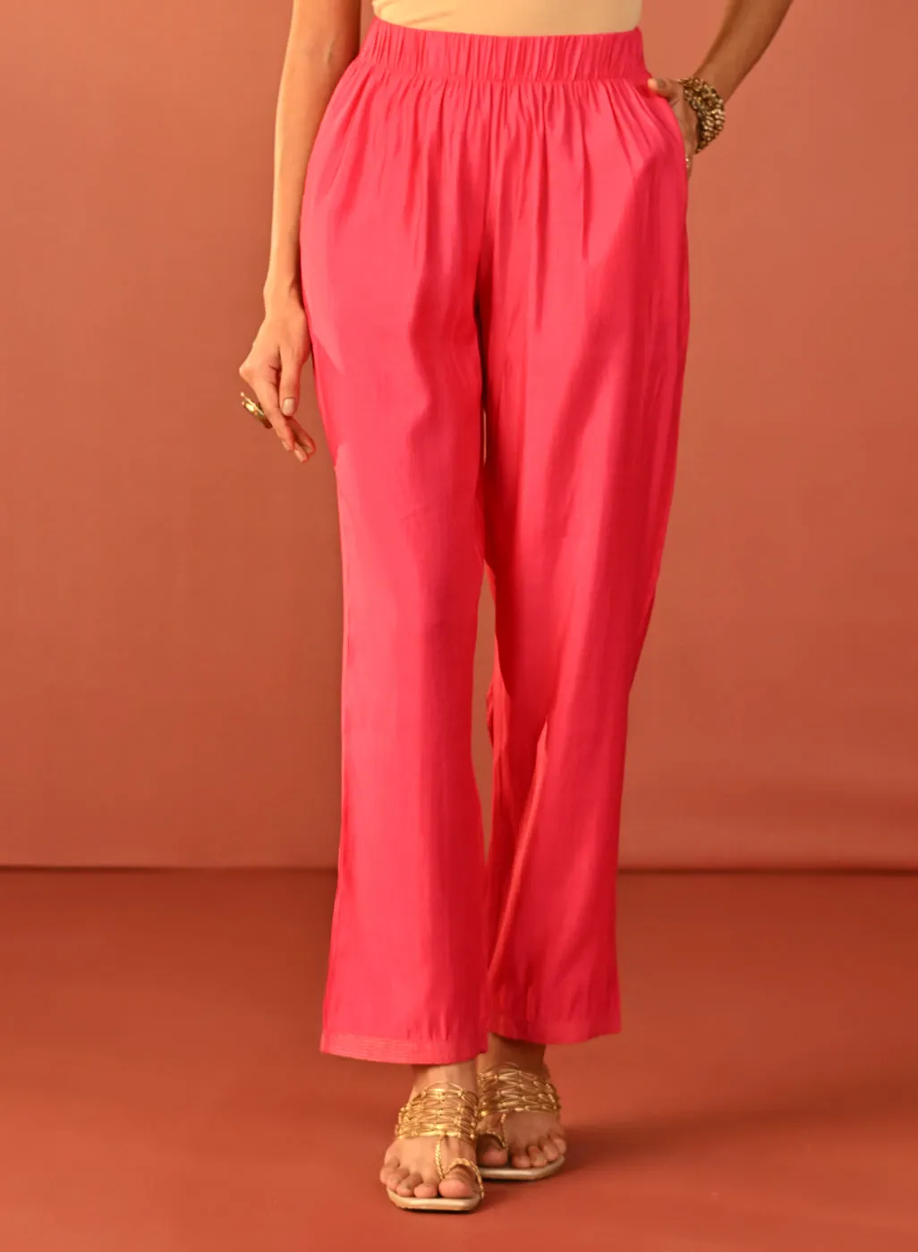 Shirin Fuchsia Pink Chanderi Embroidered Kurta Set for Women