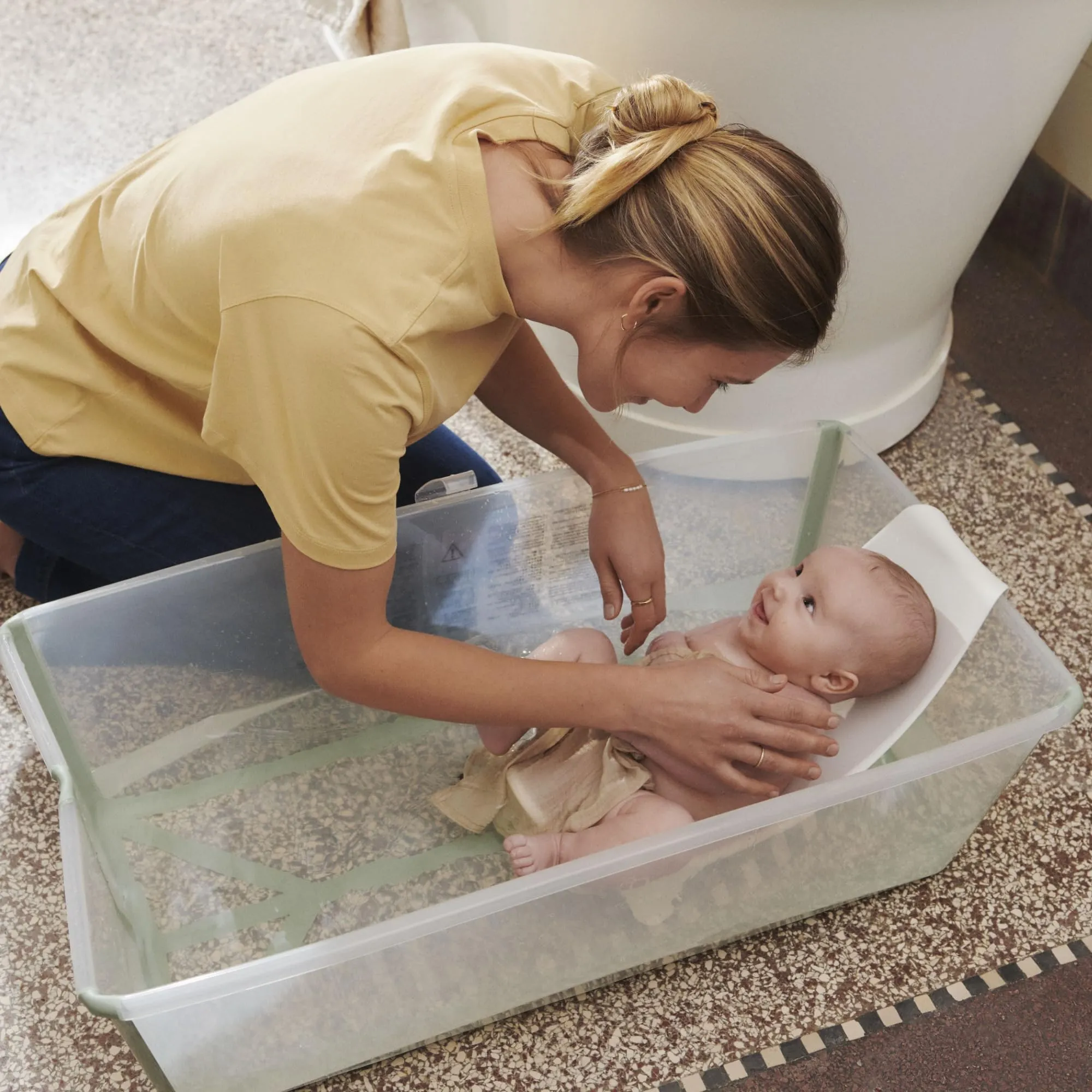 Stokke: Flexi Bath Bundle-Foldable Baby Bathtub Best for Newborns & Babies Up to 48 Months
