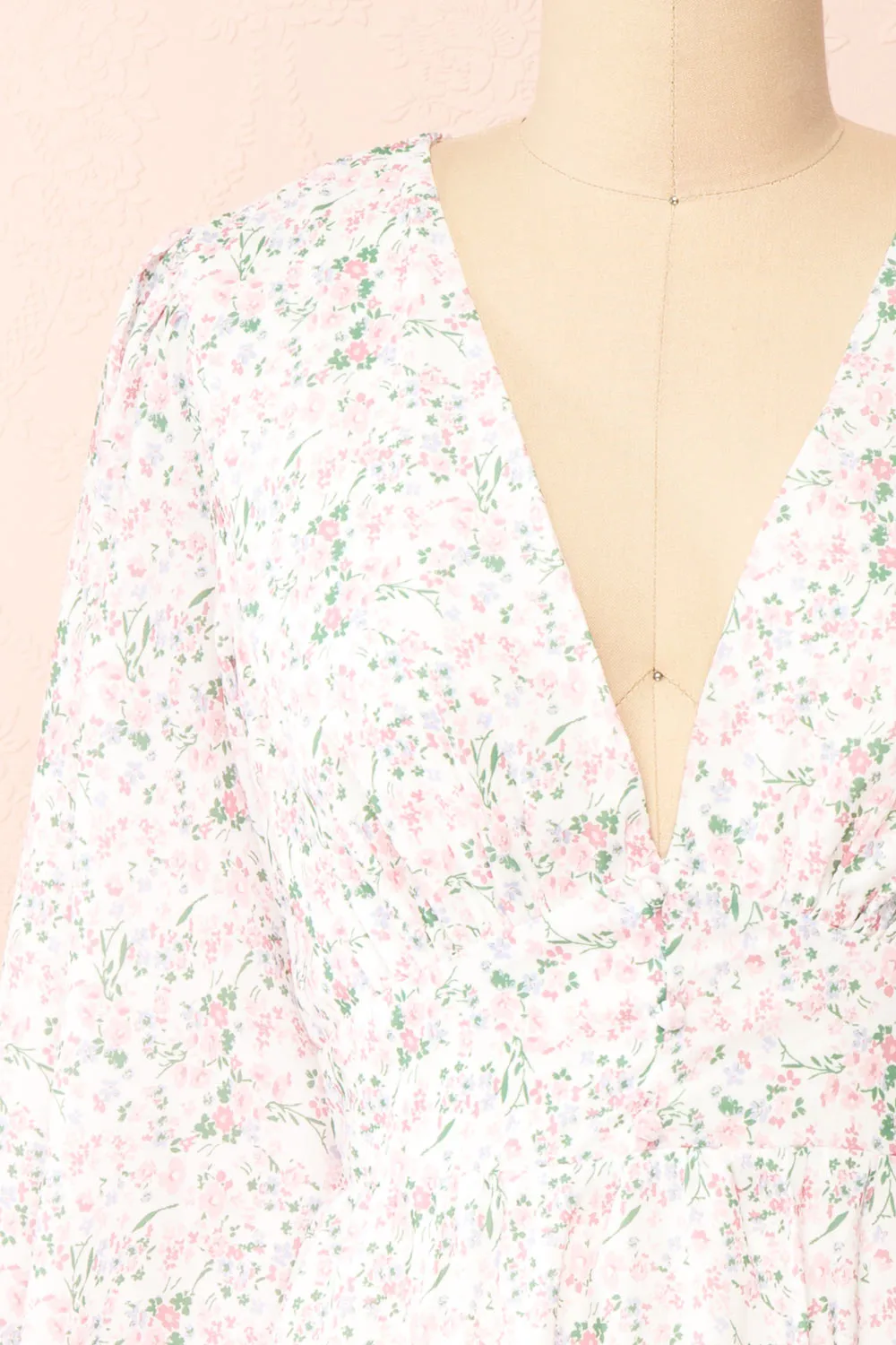 Teca | Short Floral Dress w/ Open Back